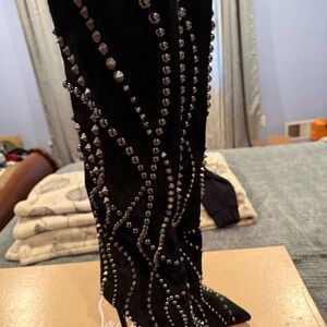 Christian Louboutin Astrilarge Botta Pika 39